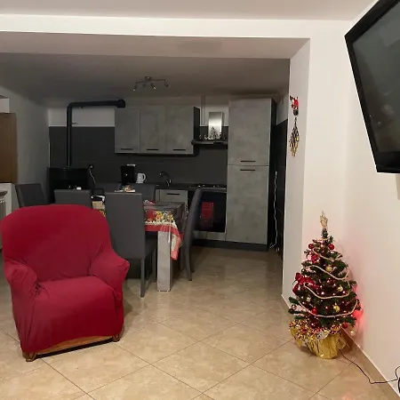 Affittacamere Il Campanaro 게스트하우스 *